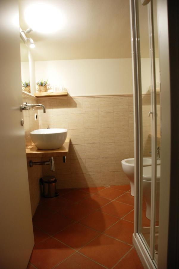 Bed and Breakfast Casale La Torretta Норча Экстерьер фото
